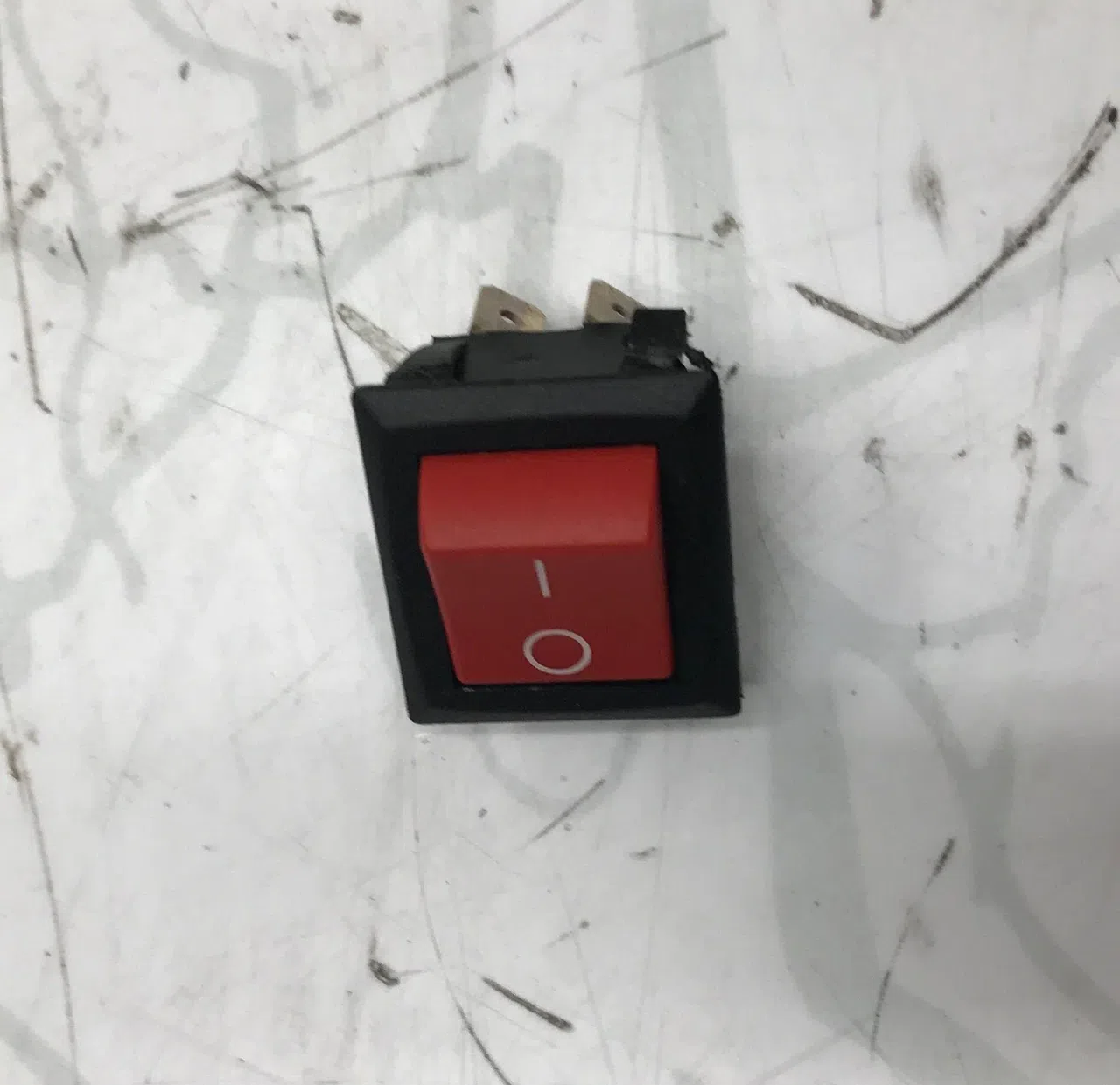 Life Fitness 95T On-Off Switch #0017-00032-0198 (USED)
