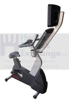 Life Fitness CLSC Club Series Integrity w TV CLB125 Upright Stationary Bike