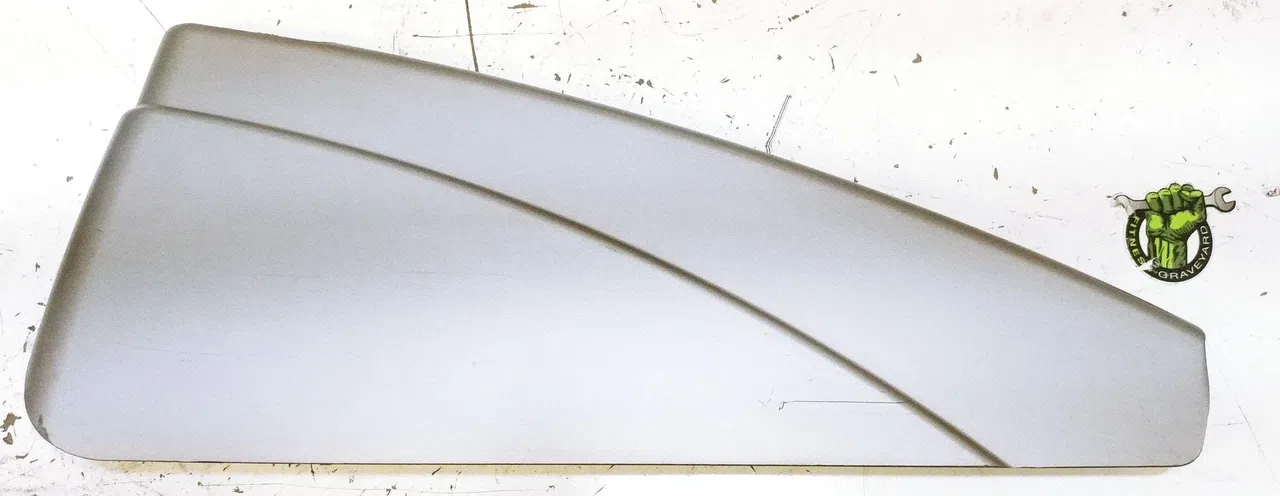 Vision T9550 Left Lower Console Mast Cover #101374 (USED)